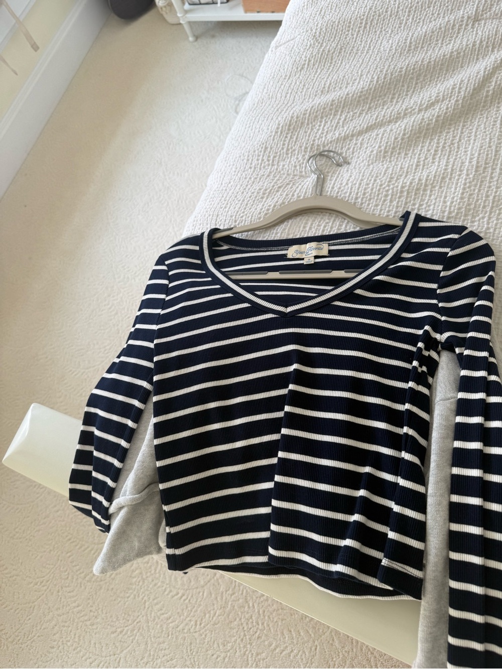 PacSun Navy & White Striped V-Neck Long Sleeve Top